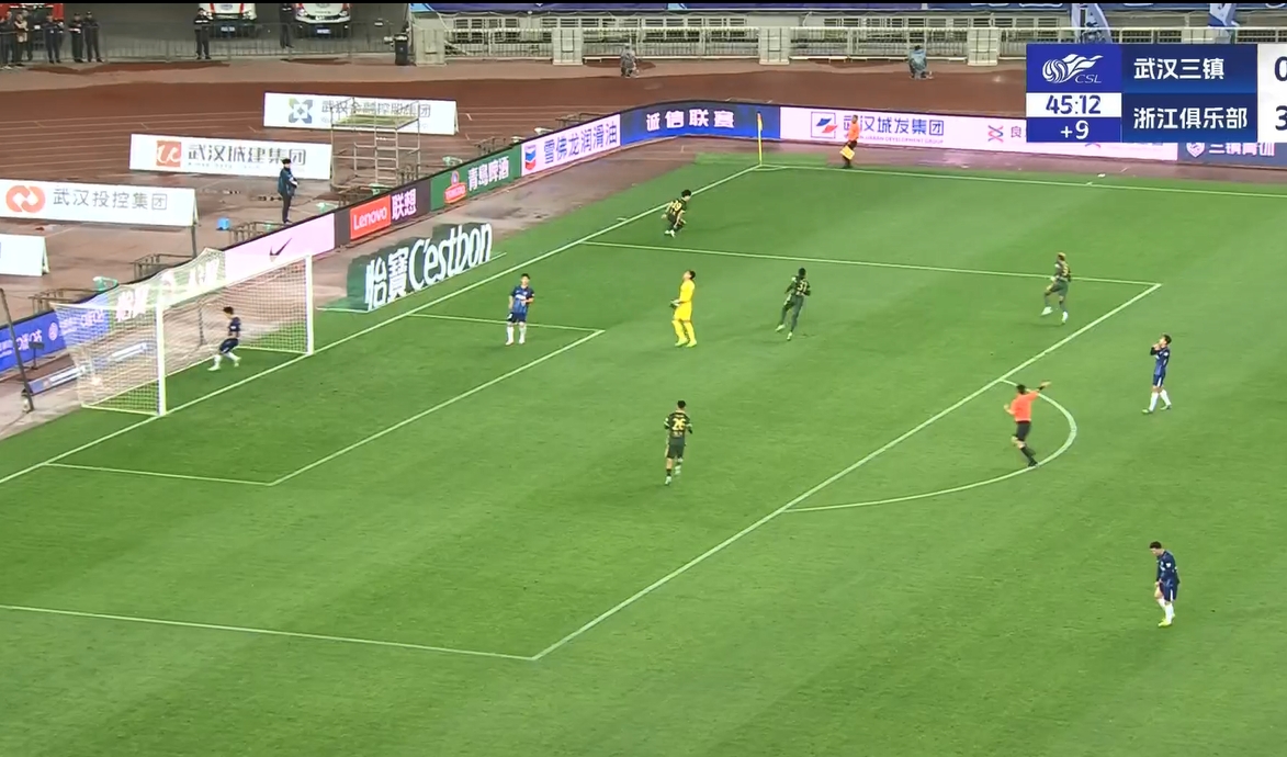  18歲王鈺棟中超處子球！三鎮(zhèn)后防白給，浙江半場(chǎng)4-0領(lǐng)先