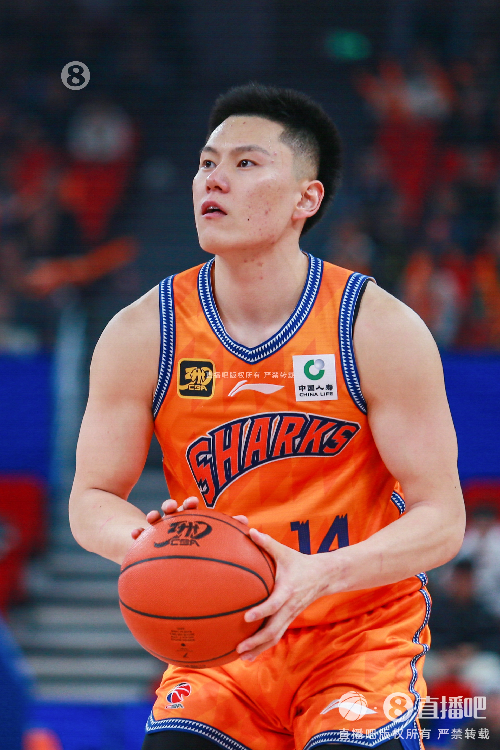  手感火熱！李弘權(quán)半場三分6中5得到15分3板0失誤