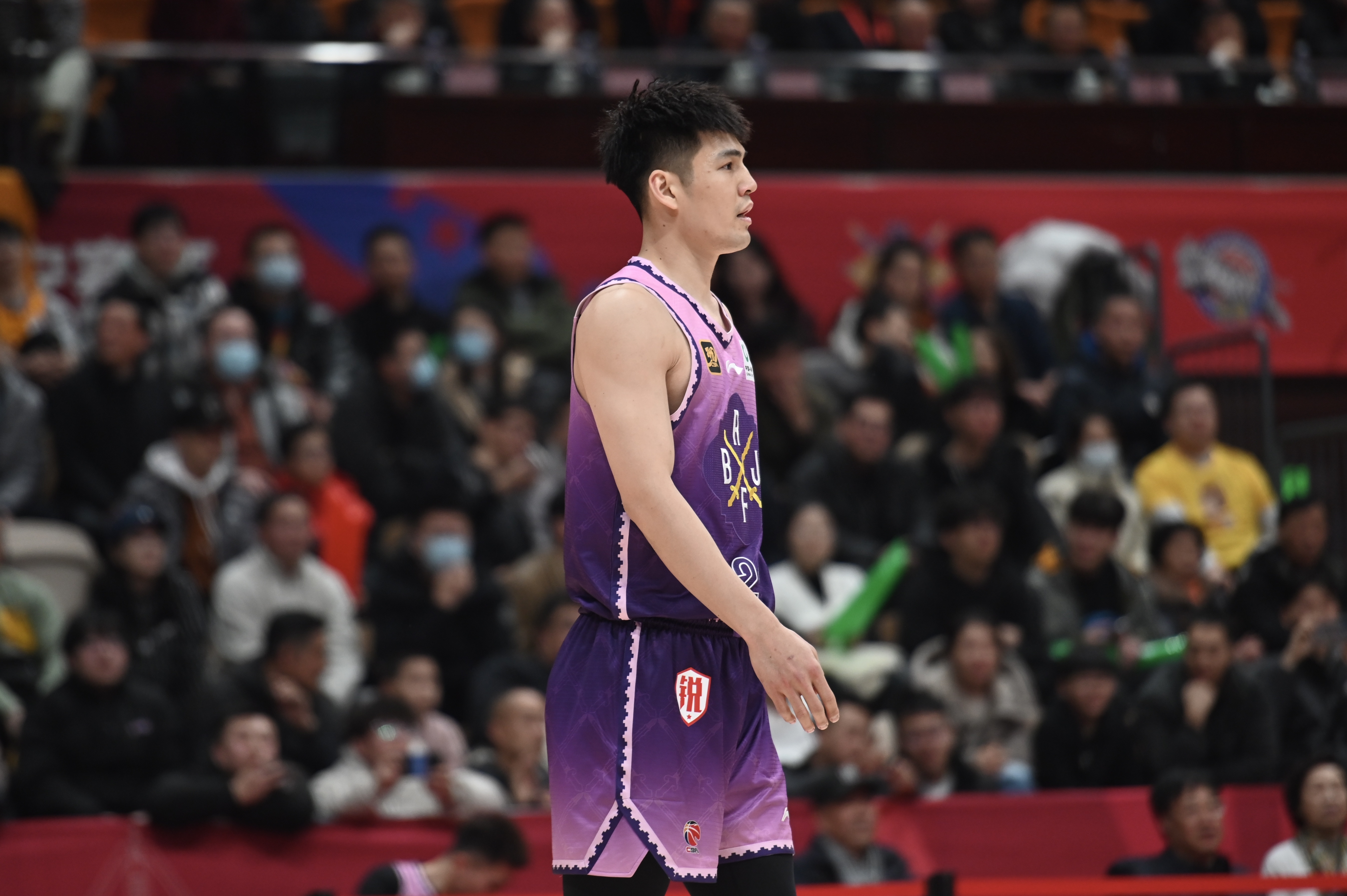  表現(xiàn)可以！陳國豪8中5拿到13分3板1斷
