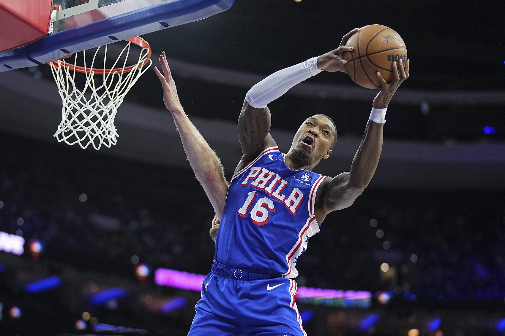  歡迎回到NBA！朗尼-沃克貢獻25分11籃板5助攻 獲得生涯首次兩雙