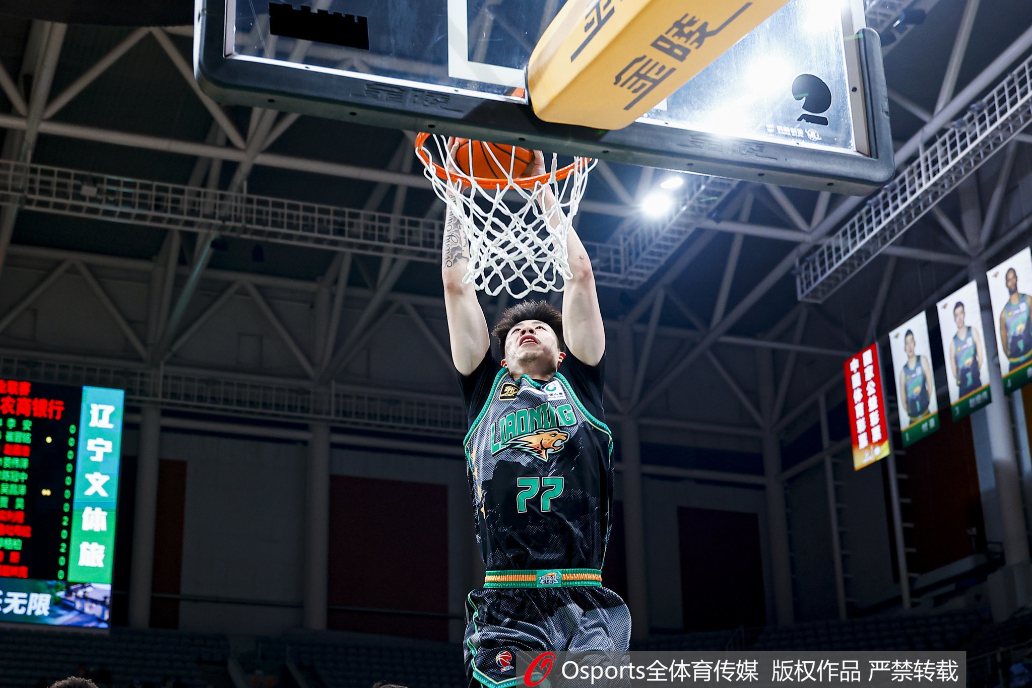  合理且高效！張鎮(zhèn)麟出場(chǎng)24分鐘10中6得12分&送6助攻 正負(fù)值+28